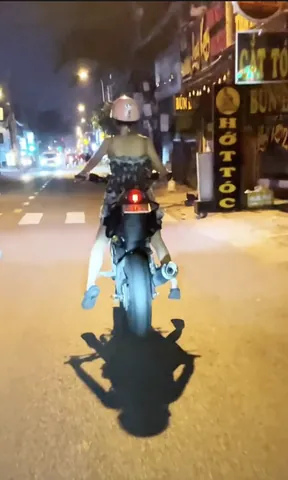 100+ Ảnh Cô Gái Cưỡi Xe Mô Tô Đẹp 4k, Hình Nền Hot Girl Xịn Sò 100+ Ảnh Cô Gái Cưỡi Xe Mô Tô Đẹp 4k, Hình Nền Hot Girl Xịn Sò