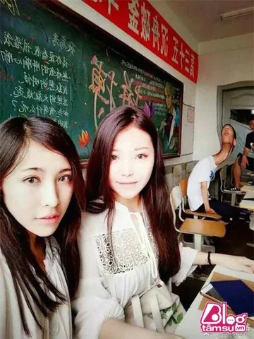100+ Ảnh Cô Gái Đứng Sau Lưới Đánh Bánh Chill, Hình Nền 4k Đẹp Nhất