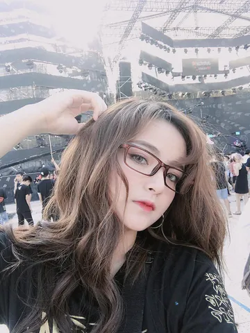 100+ Ảnh Co Gái Edm Cool Ngầu Cực Chất, Hình Nền Neon Đẹp Nhất 100+ Ảnh Co Gái Edm Cool Ngầu Cực Chất, Hình Nền Neon Đẹp Nhất