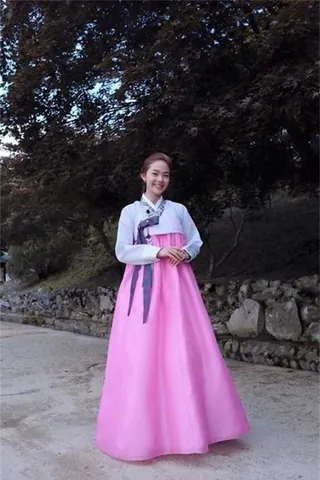 100+ Ảnh Cô Gái Mặc Hanbok Để Ghép Mặt Full Hd Chất Lượng Cao 100+ Ảnh Cô Gái Mặc Hanbok Để Ghép Mặt Full Hd Chất Lượng Cao