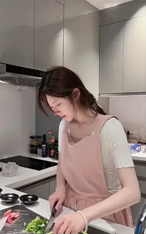 100+ Ảnh Cô Gái Nấu Ăn Giấu Mắt Đẹp Mê Ly, Hình Nền 4k Chill Chill 100+ Ảnh Cô Gái Nấu Ăn Giấu Mắt Đẹp Mê Ly, Hình Nền 4k Chill Chill