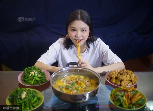 100+ Ảnh Cô Gái Thèm Ăn Ngon Dễ Thương, Hình Thèm Ăn Ngập Bàn Siêu Chạm Tim 100+ Ảnh Cô Gái Thèm Ăn Ngon Dễ Thương, Hình Thèm Ăn Ngập Bàn Siêu Chạm Tim