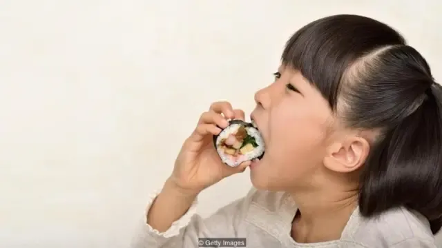 100+ Ảnh Cô Gái Thèm Ăn Ngon Dễ Thương, Hình Thèm Ăn Ngập Bàn Siêu Chạm Tim 100+ Ảnh Cô Gái Thèm Ăn Ngon Dễ Thương, Hình Thèm Ăn Ngập Bàn Siêu Chạm Tim