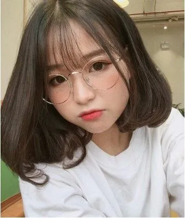 100+ Ảnh Cô Gái Tóc Ngắn Đeo Kính Chill Chất, Full 4k Đẹp Nhất 100+ Ảnh Cô Gái Tóc Ngắn Đeo Kính Chill Chất, Full 4k Đẹp Nhất