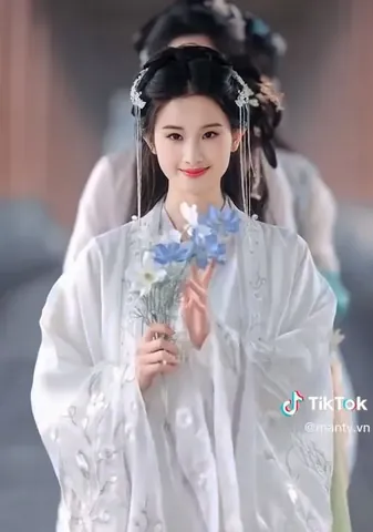 100+ Ảnh Cổ Trang 18+ Gái Xinh Nghệ Thuật Gợi Cảm Tuyệt Đẹp 100+ Ảnh Cổ Trang 18+ Gái Xinh Nghệ Thuật Gợi Cảm Tuyệt Đẹp