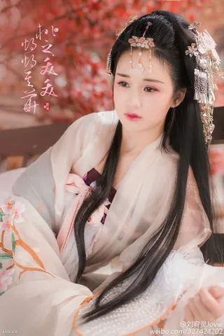 100+ Ảnh Cổ Trang 18+ Gái Xinh Nghệ Thuật Gợi Cảm Tuyệt Đẹp 100+ Ảnh Cổ Trang 18+ Gái Xinh Nghệ Thuật Gợi Cảm Tuyệt Đẹp