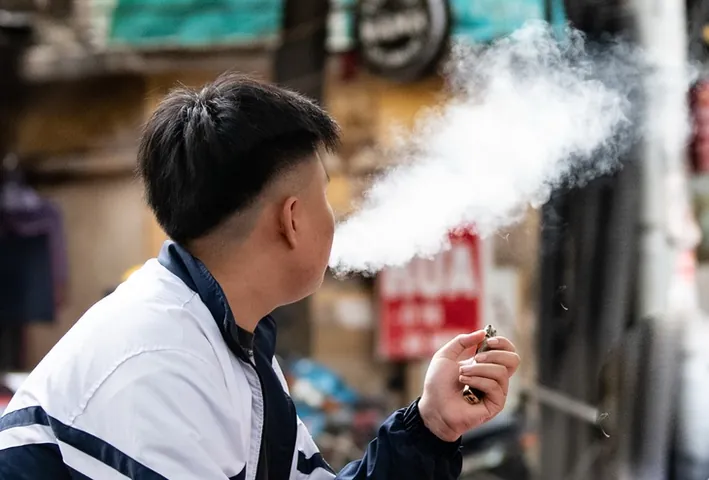 999+ Ảnh Ảnh Con Gái Cầm Thuốc Tự Tử Mới Nhất Hiện Nay