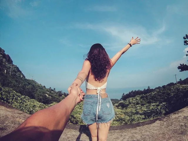 100+ Ảnh Con Gái Đưa Tay Ra Phía Sau Cute, Hình Nền 4k Đẹp Nhất 100+ Ảnh Con Gái Đưa Tay Ra Phía Sau Cute, Hình Nền 4k Đẹp Nhất
