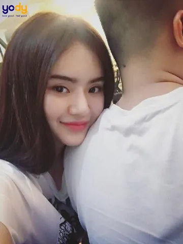 100+ Ảnh Con Gái Ôm Con Trai Giấu Mặt Ngọt Ngào, Hình Couple Chill 4k