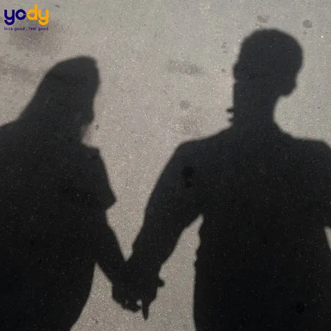 100+ Ảnh Con Gái Ôm Con Trai Giấu Mặt Ngọt Ngào, Hình Couple Chill 4k