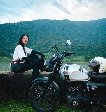 100+ Ảnh Con Gái Phượt Đẹp Chill Cực Chất, Wallpaper 4k Siêu Sáng