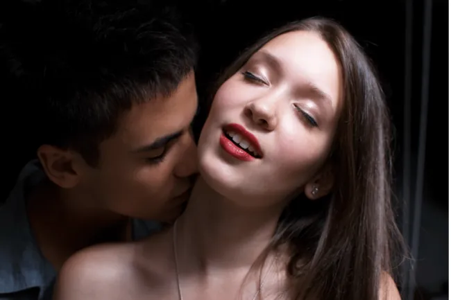 100+ Ảnh Con Trai Để Cằm Lên Đầu Con Ngây Ngọt, Cực Chill