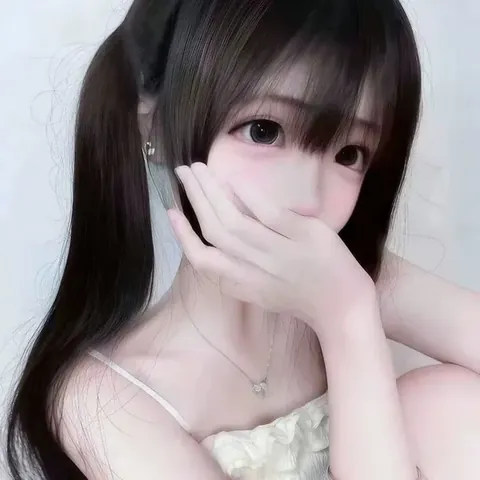 100+ Ảnh Con Trai Để Cằm Lên Đầu Con Ngây Ngọt, Cực Chill