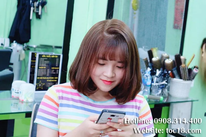100+ Ảnh Dộng Cô Gái Cắt Tóc Đẹp Full Hd Mới Nhất 100+ Ảnh Dộng Cô Gái Cắt Tóc Đẹp Full Hd Mới Nhất
