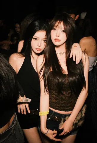 100+ Ảnh Gái Bar 1:1 Chill Neon Cực Chất, Hình Vuông Đẹp Nhất