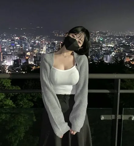 100+ Ảnh Gái Châu Á Xinh Vú To Cực Chất, Full 4k Mới Nhất