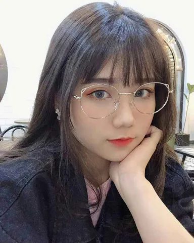 100+ Ảnh Gái Dễ Thương Tóc Ngắn Đeo Kính Full Hd Cực Chill 100+ Ảnh Gái Dễ Thương Tóc Ngắn Đeo Kính Full Hd Cực Chill