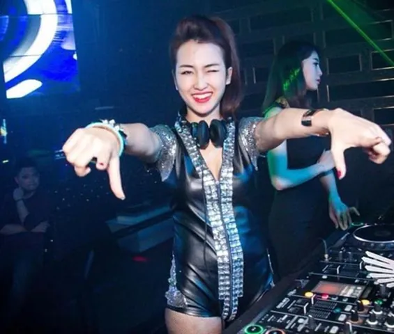 100+ Ảnh Gái Dj Xăm Trổ Chất Lượng Cao Cực Đỉnh, Full Hd 4k 100+ Ảnh Gái Dj Xăm Trổ Chất Lượng Cao Cực Đỉnh, Full Hd 4k