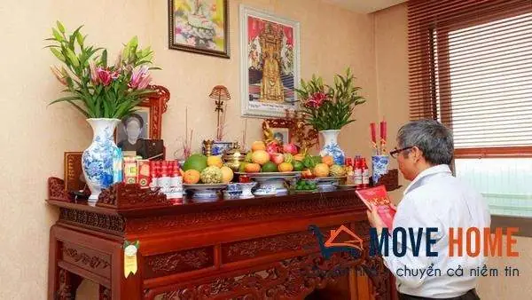 Mẫu Văn Khấn Cúng Chuyển Nhà Ngắn Gọn, Đơn Giản Chuẩn Phục Truyền Thống (kèm Mâm Cúng & Thứ Tự Lễ)