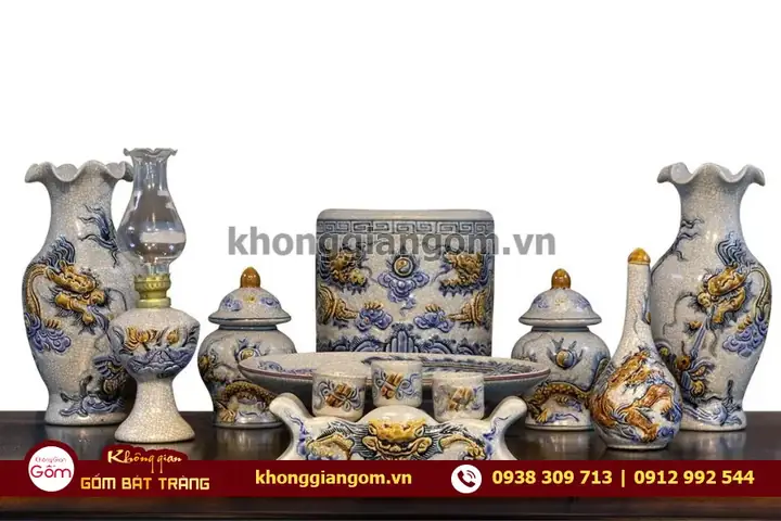 Bài Cúng Đổi Bàn Thờ Ông Táo: Văn Khấn Rước Ông Táo Về Nhà Mới, Lập Bàn Thờ Chuẩn Nghi Thức Bài Cúng Đổi Bàn Thờ Ông Táo: Văn Khấn Rước Ông Táo Về Nhà Mới, Lập Bàn Thờ Chuẩn Nghi Thức