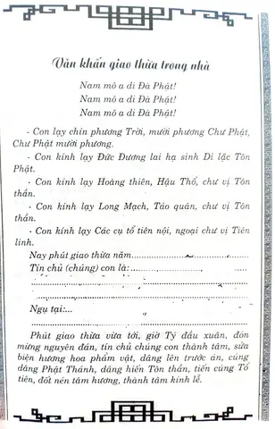 Văn Khấn Cúng Giao Thừa Đơn Giản 2025: Full Bài Khấn Trong Nhà, Ngoài Trời + Cách Bày Mâm Chuẩn Nghi Thức