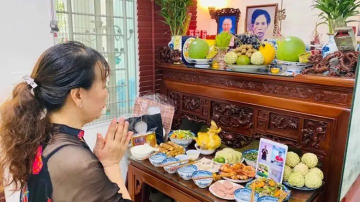 Văn Khấn Cúng Giỗ Chồng Chuẩn Cổ Truyền: Đầy Đủ Giỗ Đầu, Giỗ Thường, Cáo Giỗ Dễ Áp Dụng