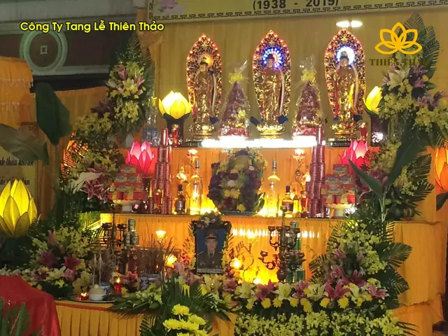 Bài Cúng Giỗ Chuẩn Truyền Thống: Tổng Hợp Mẫu Văn Khấn Đầy Đủ Cho Giỗ Đầu, Giỗ Hết Và Giỗ Thường
