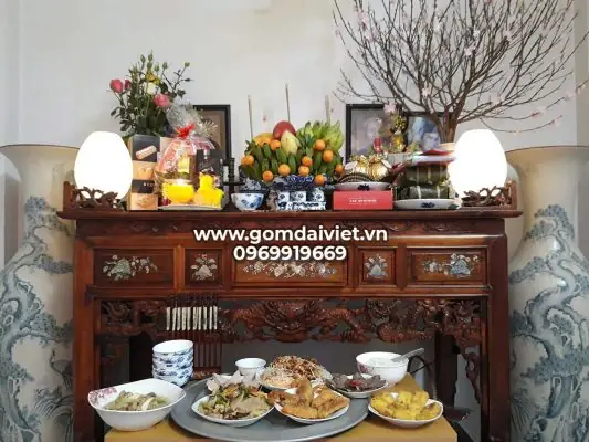 Bài Cúng Nôm Hàng Ngày: Mẫu Văn Khấn Gia Tiên Đơn Giản Và Cách Xây Dựng Chuẩn Nhất