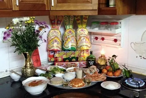 Hướng Dẫn Bài Cúng Ông Công Ông Táo Chuẩn Phong Tục Việt Nam: Lễ Vật, Văn Khấn, Nghi Thức Và Giờ Cúng Chi Tiết