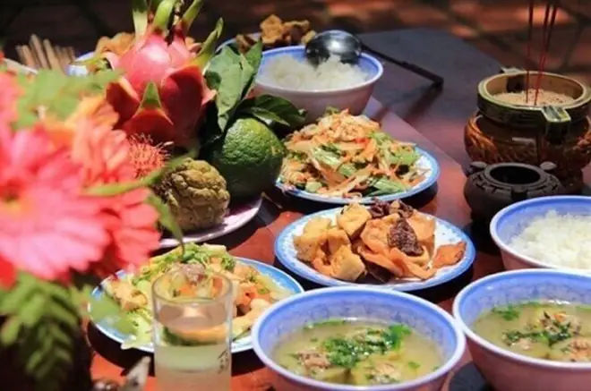 Bài Cúng Rằm Tháng Giêng Năm Canh Tý: Bộ Văn Khấn Chuẩn Tại Nhà, Chùa Và Ngoài Trời Bài Cúng Rằm Tháng Giêng Năm Canh Tý: Bộ Văn Khấn Chuẩn Tại Nhà, Chùa Và Ngoài Trời