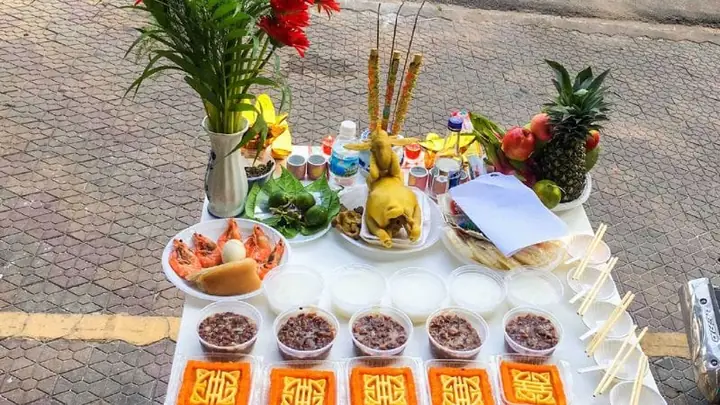 Hướng Dẫn Cúng Xe Mới Đầy Đủ: Văn Khấn Chuẩn, Lễ Vật Chi Tiết & Quy Trình Đúng Phong Tục 2024 Hướng Dẫn Cúng Xe Mới Đầy Đủ: Văn Khấn Chuẩn, Lễ Vật Chi Tiết & Quy Trình Đúng Phong Tục 2024