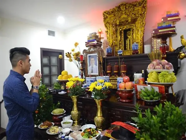 Bài Sớ Cúng Rằm Tháng 7 Chuẩn Nhất 2025: Văn Khấn Vu Lan Đầy Đủ, Dễ Đọc, Dễ Học