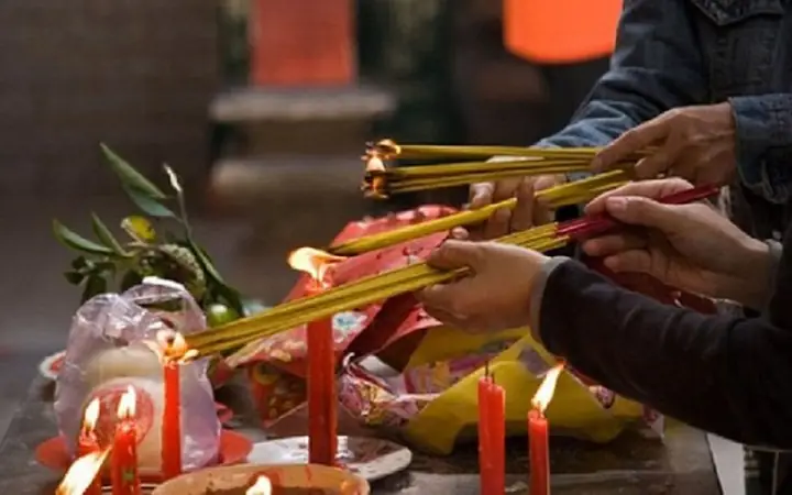Bài Vị Cúng Giải Hạn Tại Nhà Chuẩn Nhất | Văn Khấn & Lễ Vật Đầy Đủ Chi Tiết