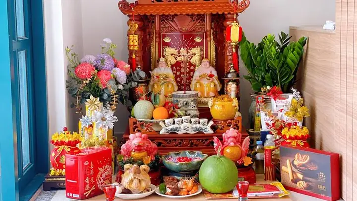 Văn Khấn Cúng Thổ Công Giao Thừa Trong Nhà Chuẩn Nhất: Bài Khấn Đầy Đủ, Mâm Lễ & Giờ Hoàng Đạo