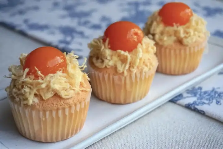 Bánh Bông Lan Cúng: Nghĩa, Cách Chọn Và Ý Nghĩa Trong Lễ Cúng Khai Trương Bánh Bông Lan Cúng: Nghĩa, Cách Chọn Và Ý Nghĩa Trong Lễ Cúng Khai Trương