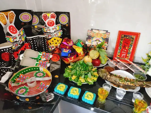 Hướng Dẫn Cách Cúng Tiễn Vong, Cầu Siêu Vong Linh Tại Nhà: Lễ Vật, Nghi Thức, Văn Khấn Đầy Đủ Theo Từng Đối Tượng