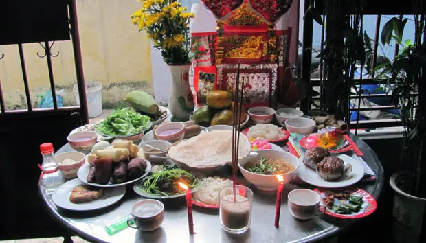Hướng Dẫn Cách Cúng Trong Nhà Chi Tiết: Mâm Cúng, Văn Khấn Đất Đai & Nhập Trạch Chuẩn Nhất