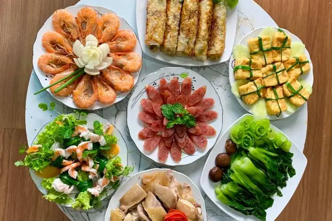 Cách Làm Mâm Cơm Cúng Đầy Đủ, Đúng Nghi Thức 3 Miền Theo Từng Dịp: Giỗ, Rằm, Tết, Nhà Mới
