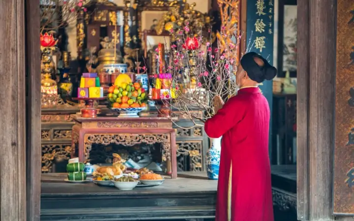 Hướng Dẫn Cách Thức Thờ Cúng Tổ Đề Chi Tiết: Nghi Thức, Văn Khấn, Món Cúng Và Điều Kiêng Kị Để Hút Lộc