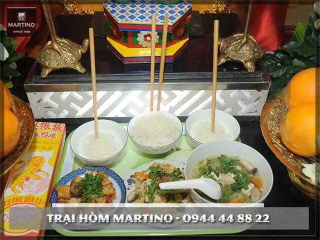 Cúng Cơm Người Chết Có Ăn Được Không? Giải Đáp Từ Góc Độ Vật Chất, Tâm Linh & Những Kiêng Kỵ Quan Trọng