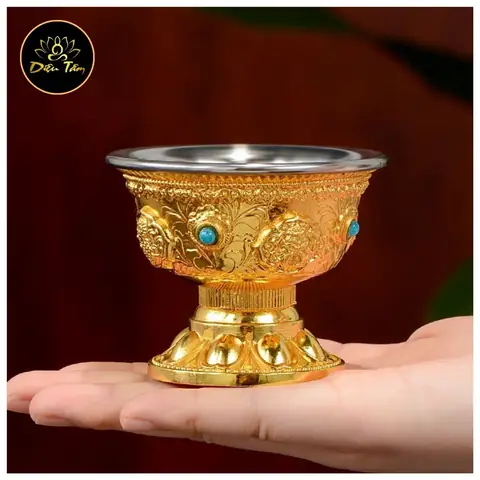 Hướng Dẫn Cúng Dường Mật Tông Chuẩn Nghĩa: Nghi Thức, Bộ 8 Món Và Ý Nghĩa Từng Vật Phẩm