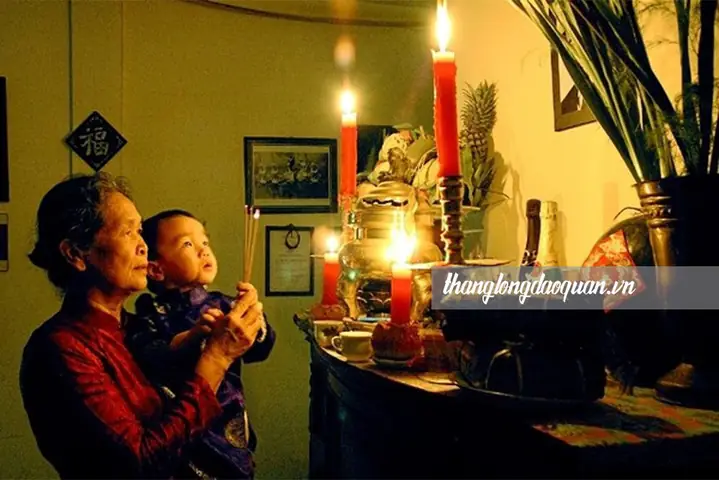 Cúng Giao Thừa Trước 12h Được Không? Thời Gian Chuẩn Giờ Tý & Thứ Tự Cúng Đúng Phong Tục