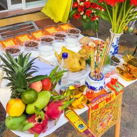 Hướng Dẫn Cúng Khai Trương Mùng 6 Chuẩn Chỉnh: Mâm Cúng, Văn Khấn, Giờ Tốt Và Quy Trình Chi Tiết