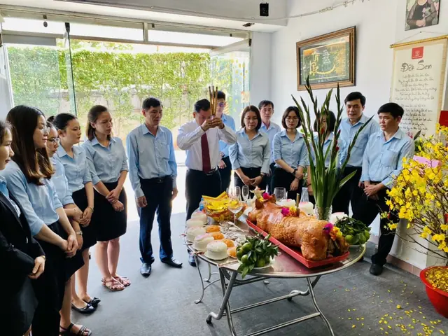 Hướng Dẫn Cúng Khai Trương Mùng 6 Chuẩn Chỉnh: Mâm Cúng, Văn Khấn, Giờ Tốt Và Quy Trình Chi Tiết