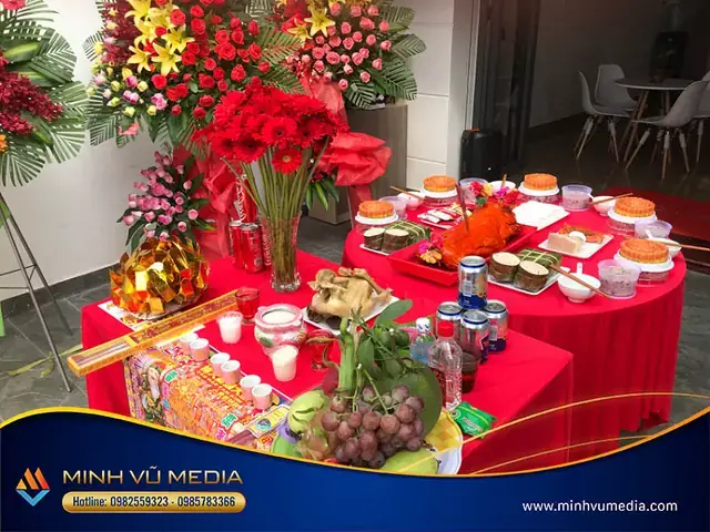 Hướng Dẫn Cúng Khai Trương Người Hoa: Mâm Cúng Đầy Đủ, Văn Khấn Chuẩn Và Quy Trình Chi Tiết