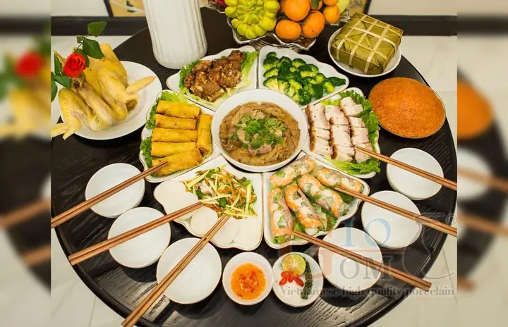 Cúng Mấy Bát Cơm Chuẩn Theo Phong Tục Việt Nam: Quy Tắc, Ý Nghĩa Và Cách Bày Đúng Chuẩn
