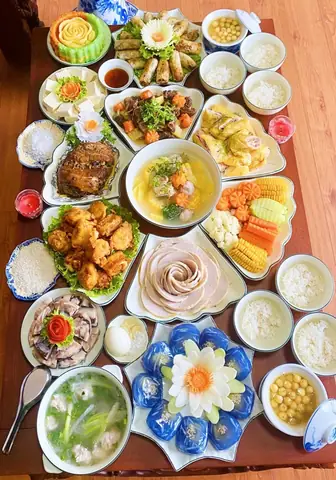 Cúng Mấy Bát Cơm Chuẩn Theo Phong Tục Việt Nam: Quy Tắc, Ý Nghĩa Và Cách Bày Đúng Chuẩn