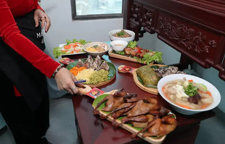 Hướng Dẫn Cúng Rằm Tháng Giêng Chuẩn Nghị Lệ: Thời Gian, Mâm Cỗ, Văn Khấn Đầy Đủ 2026