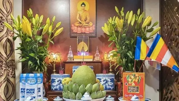 Tổng Hợp Văn Khấn Cúng Phật Tại Nhà Đầy Đủ, Chính Xác Nhất (ngày Thường, Rằm, Tết) & Hướng Dẫn Lễ Bái Chuẩn Tâm Linh