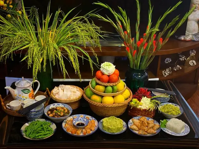 Hướng Dẫn Cúng Rằm Tháng 7 Tại Nhà Trọ Đơn Giản, Đúng Lễ: Văn Khấn, Lễ Vật, Thứ Tự Chi Tiết